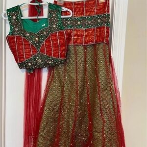 Women / kids lehenga